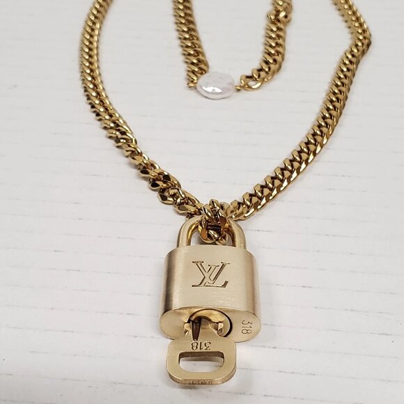 Auth Louis Vuitton Lock&Key Gold w/Unbranded Cuban Style Stainless Double Chain - Picture 12 of 14